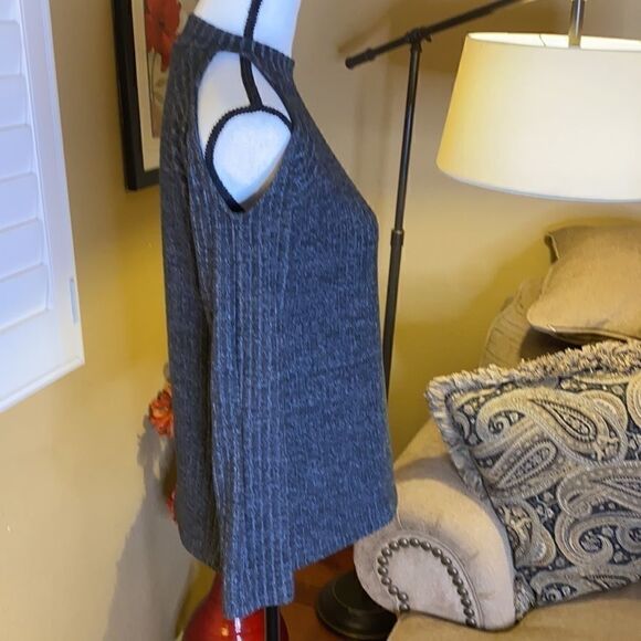 𝅺Jennyfer Cold Shoulder Long Sleeve Sweater - Picture 2 of 6